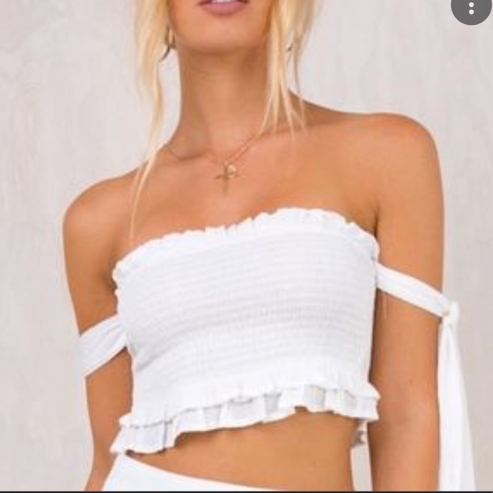 White crop top